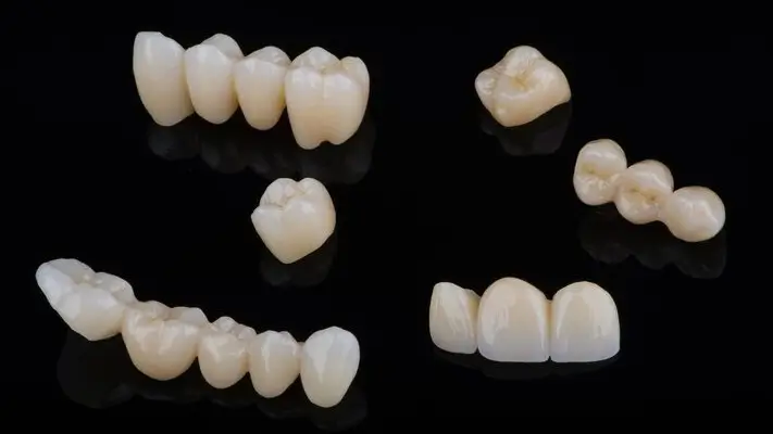 Răng toàn sứ Venus HT