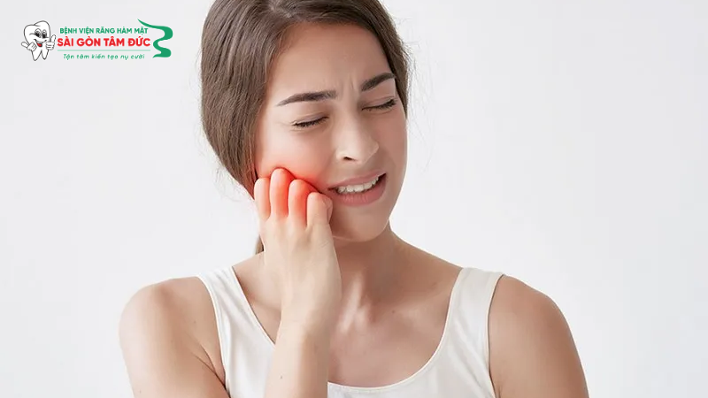 Trồng răng Implant có đau không? Giải đáp từ chuyên gia 4 trong rang implant co dau khong 4